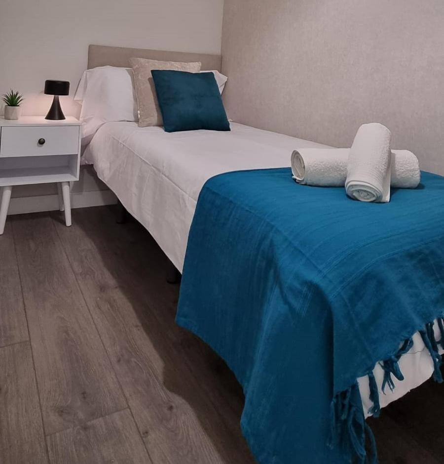 Torrejon Suites Торрехон-де-Ардос Экстерьер фото